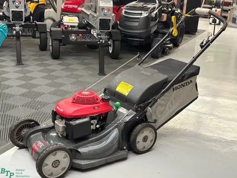 Honda HRX 537VY gebruikte grasmaaier met meskoppeling en vario