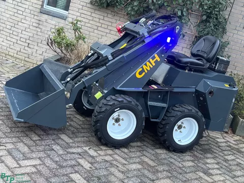 CMH miniloader mini loader skidsteer skidster shovel