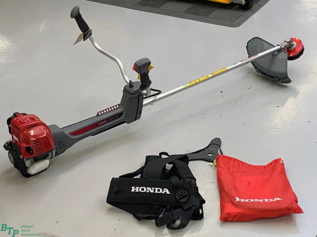 BTP Actie Honda professionele 4 takt bosmaaier umk450 xeet