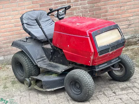 MTD Zitmaaier met werk 12 pk Briggs motor tractortje